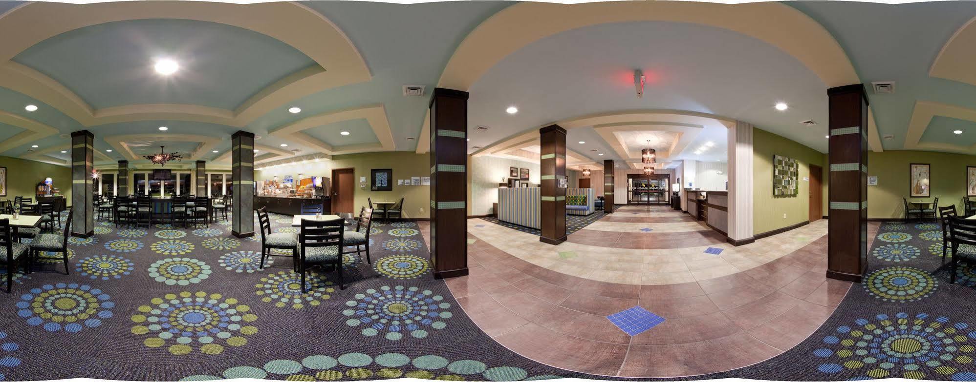 Holiday Inn Express Hotel & Suites Salem By Ihg Εξωτερικό φωτογραφία